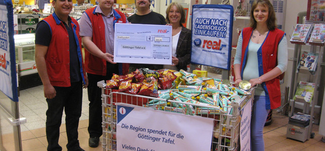 Auszubildende unterstützen Göttinger Tafel e.V. Auszubildende unterstützen Göttinger Tafel e.V.